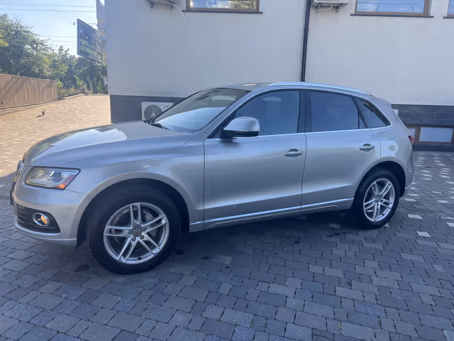 Audi Q5 - фото 3