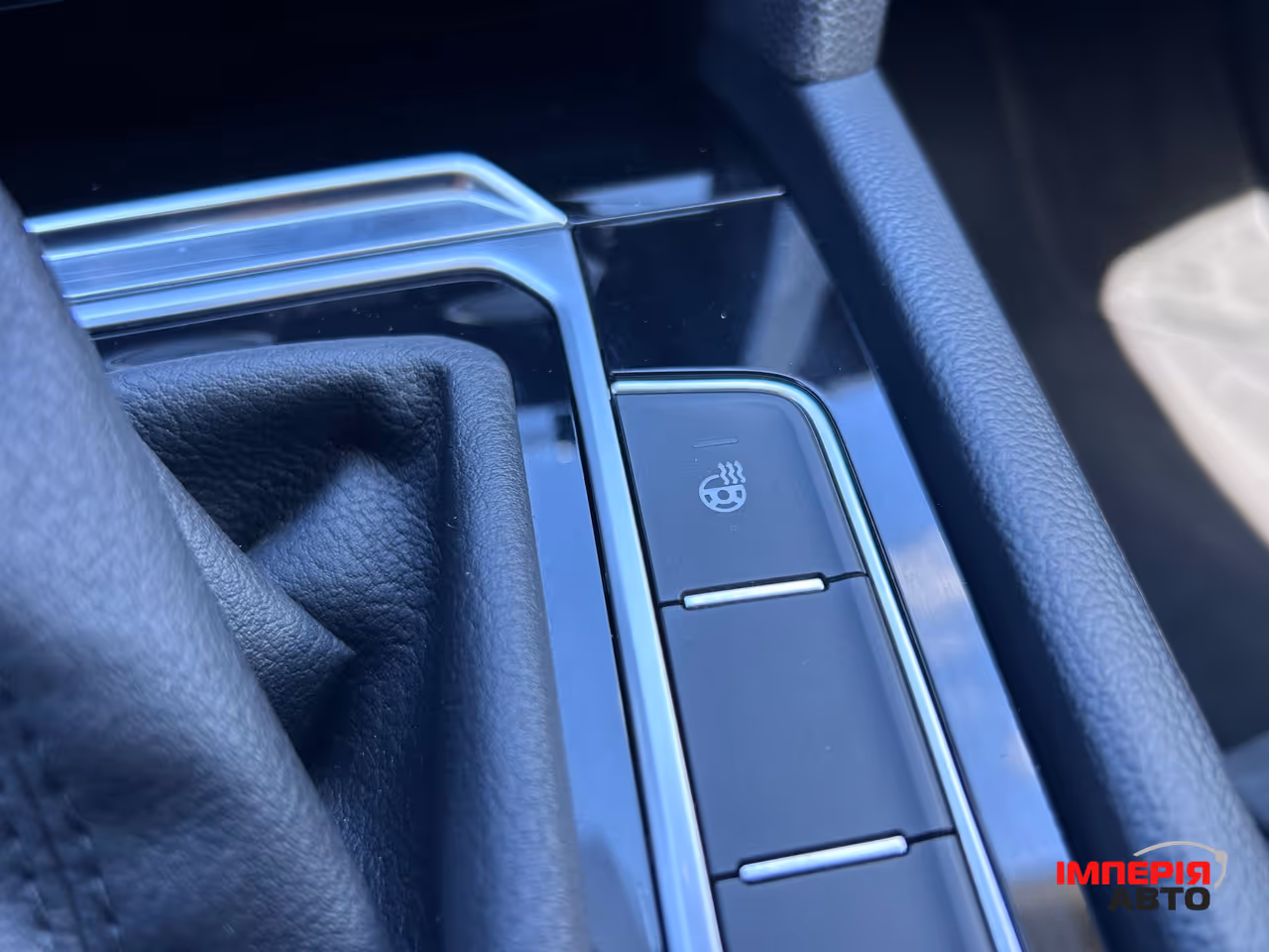 Volkswagen Passat - фото 15