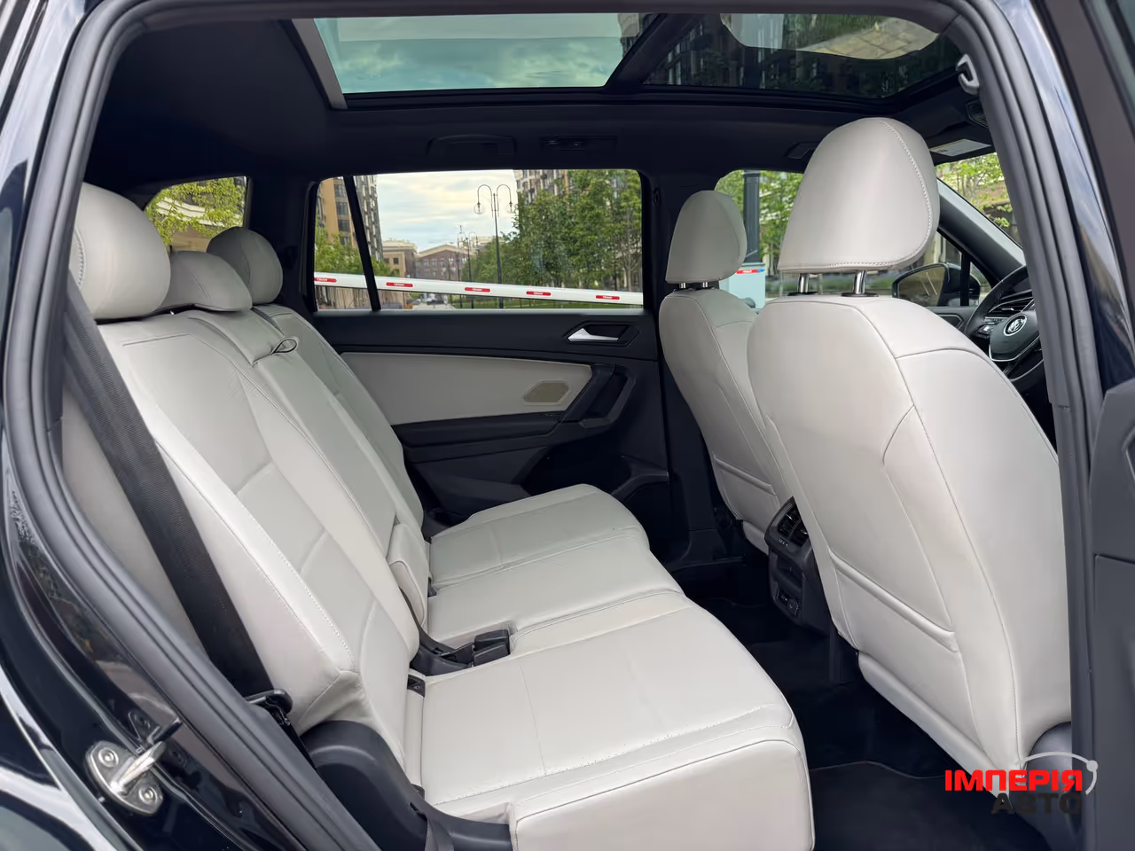 Volkswagen Tiguan - фото 21