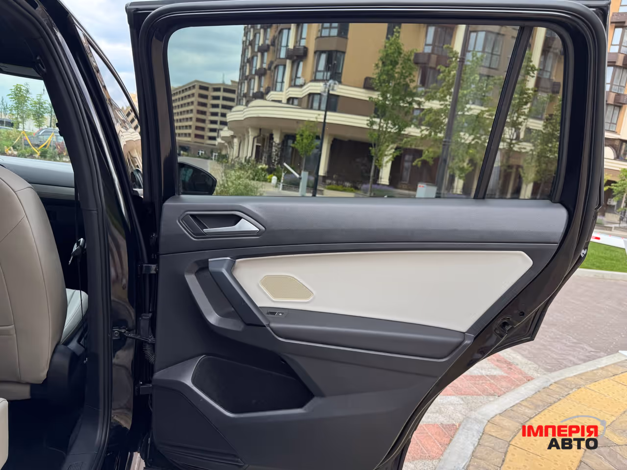 Volkswagen Tiguan - фото 38
