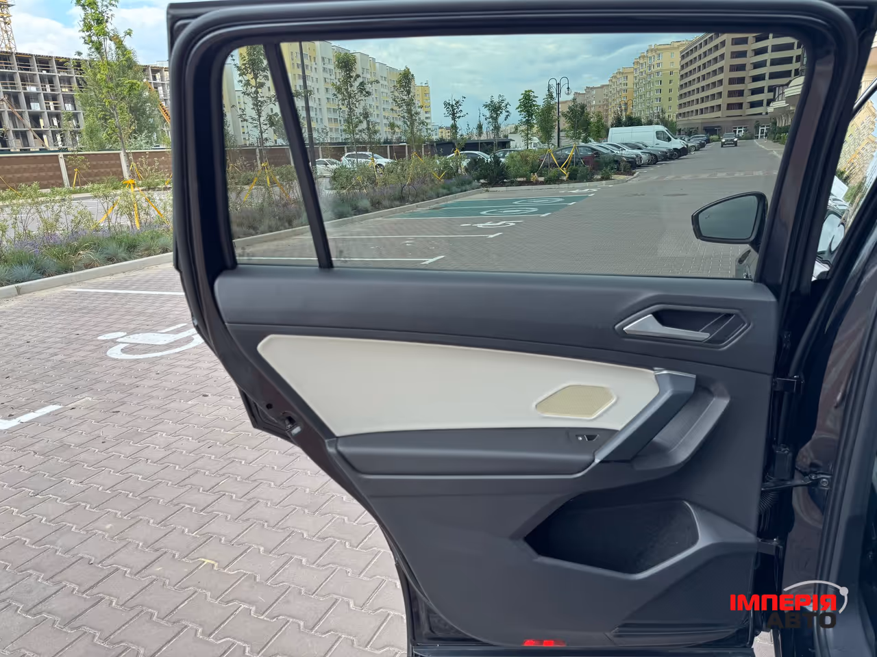 Volkswagen Tiguan - фото 39