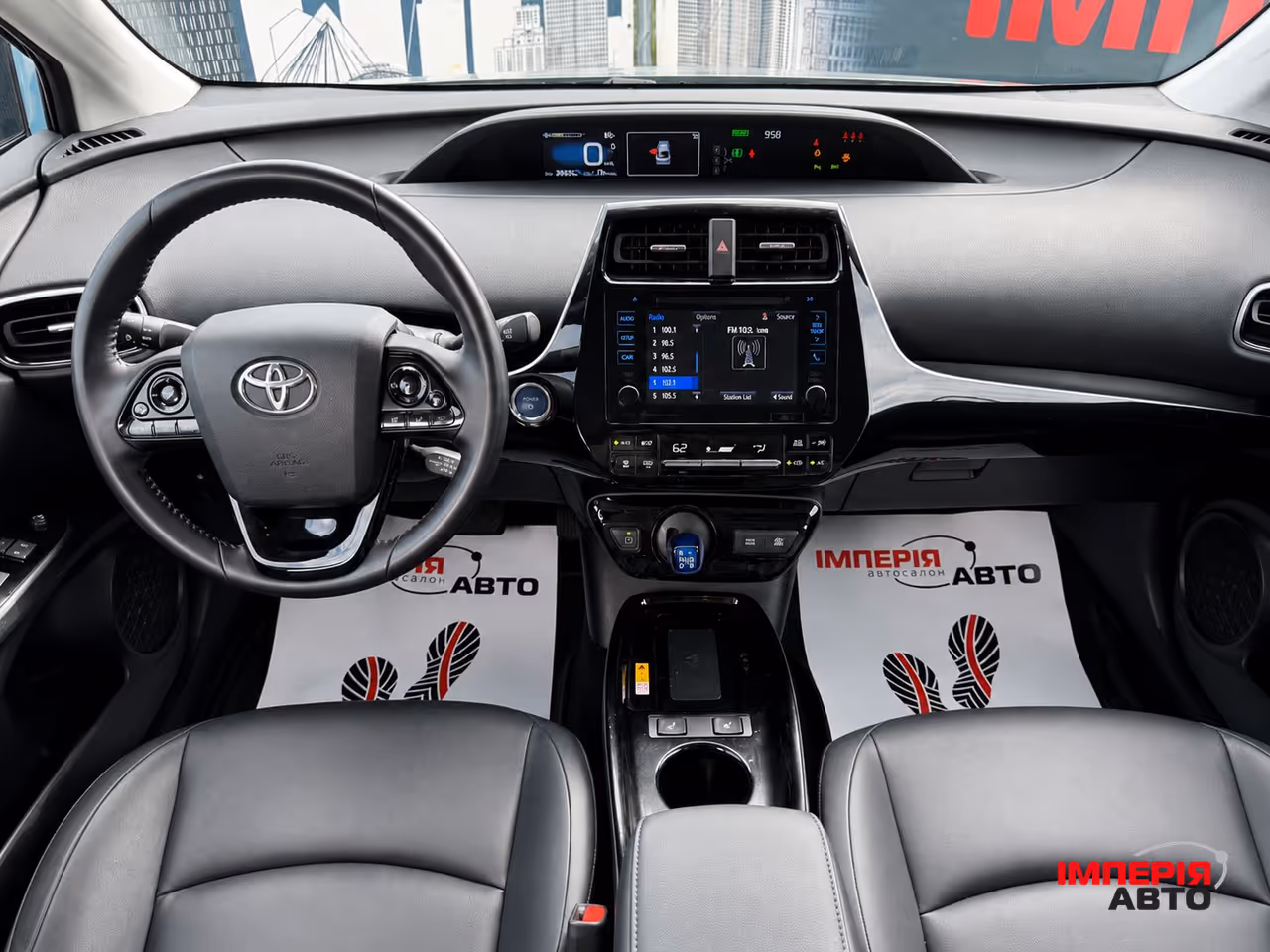 Toyota Prius - фото 9