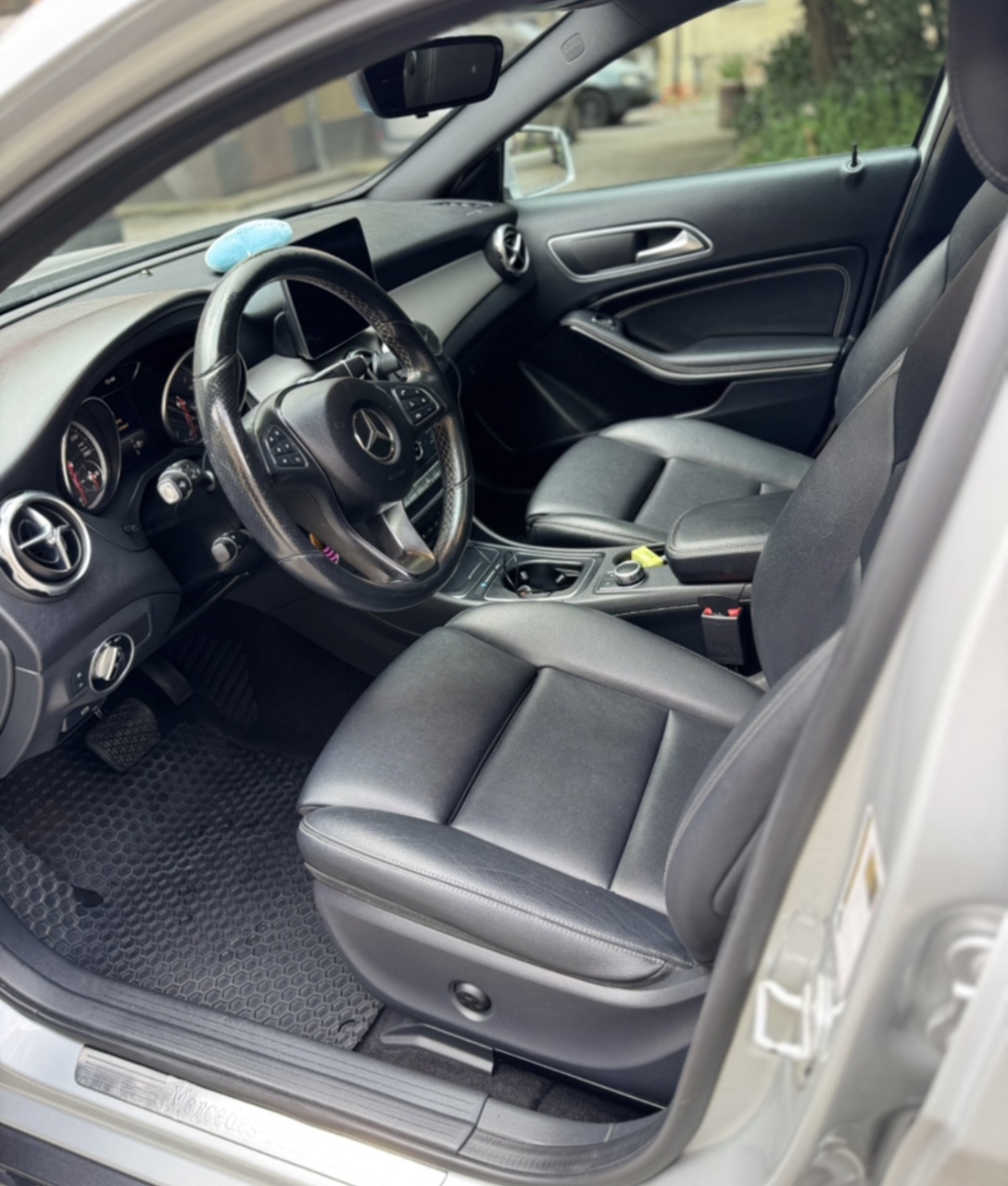 Mercedes-Benz GLA - фото 8