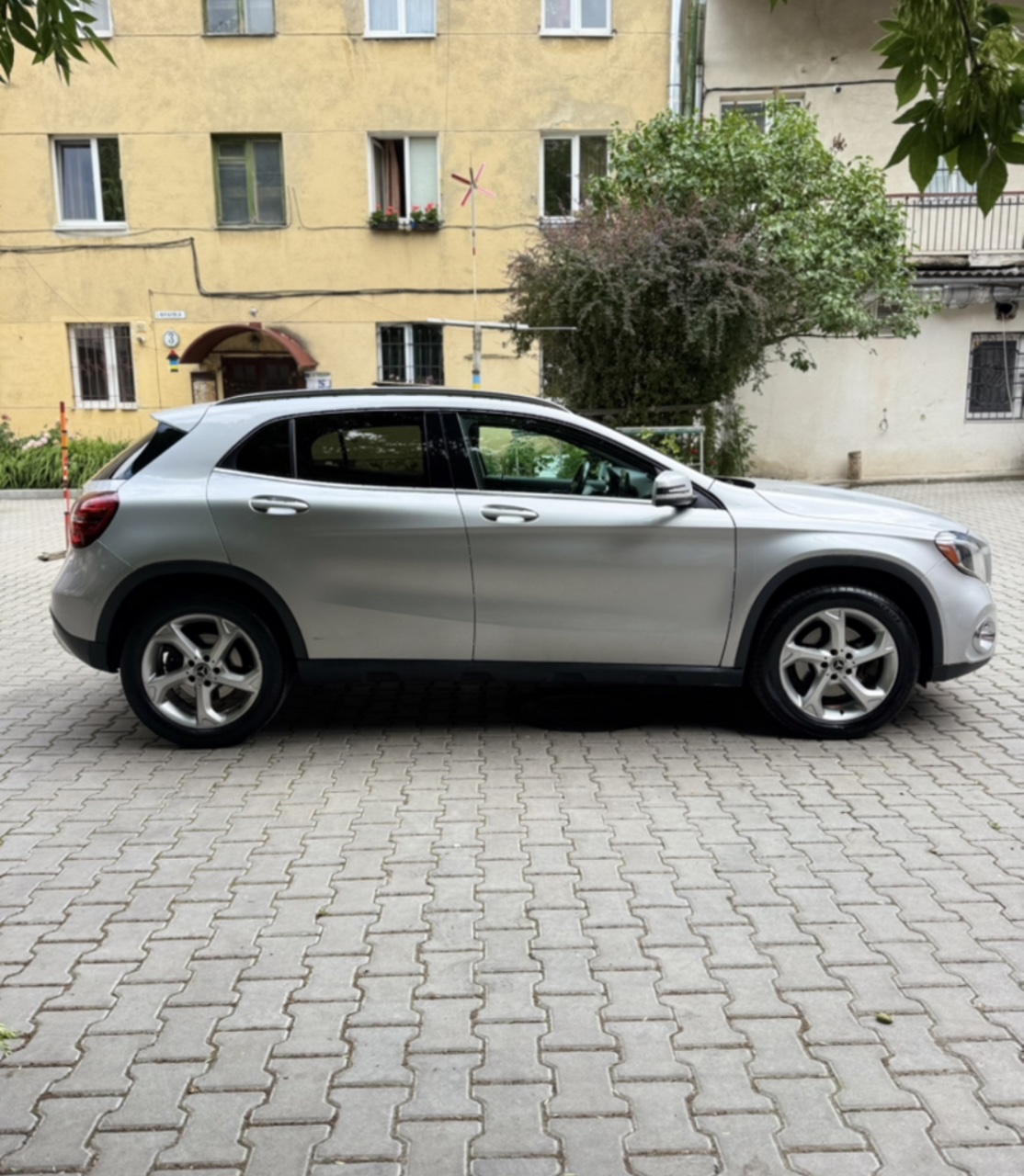 Mercedes-Benz GLA - фото 10