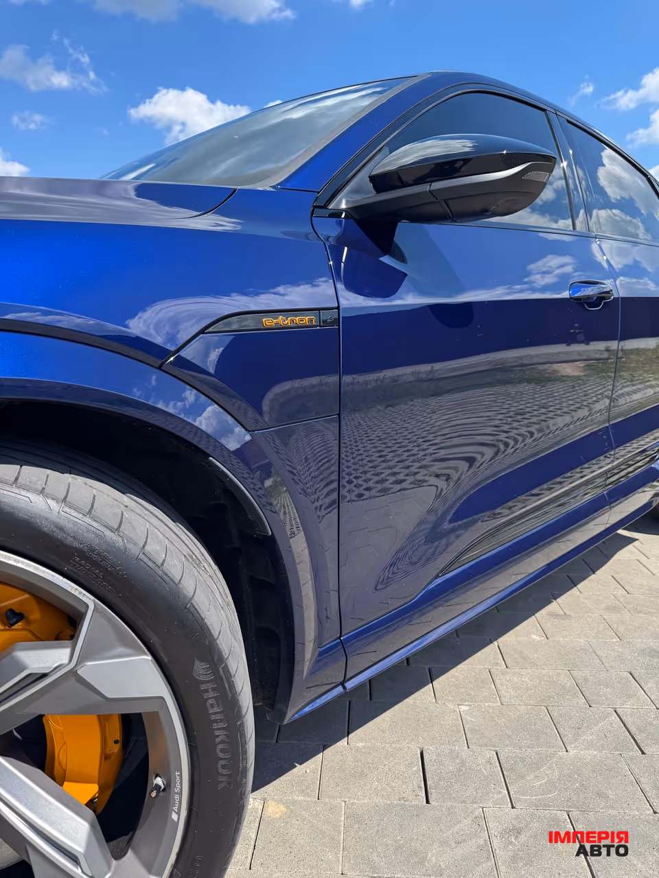 Audi e-tron S Sportback - фото 14