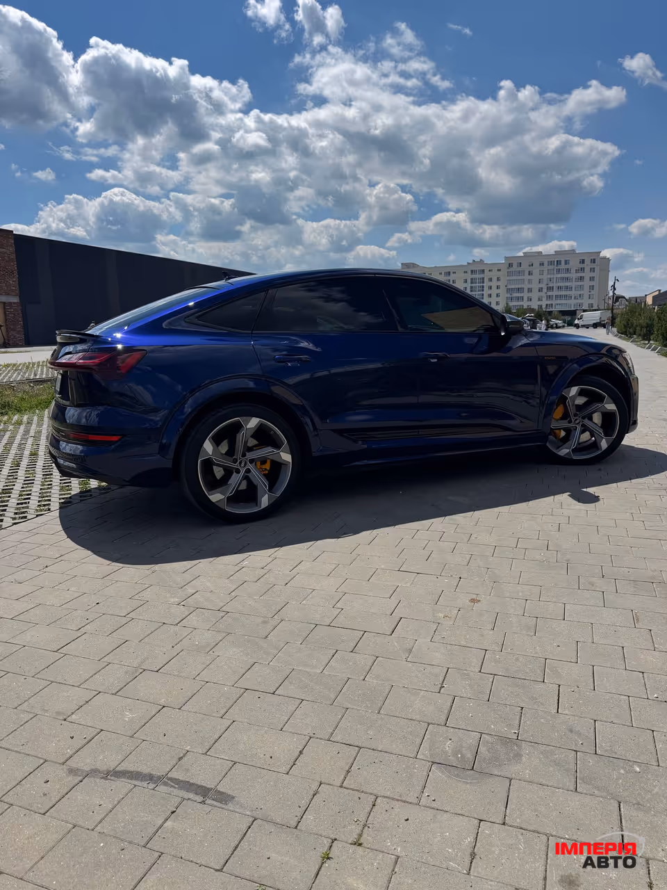 Audi e-tron S Sportback - фото 5