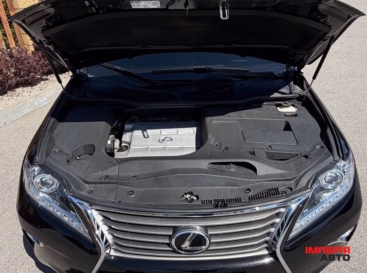 Lexus RX - фото 22