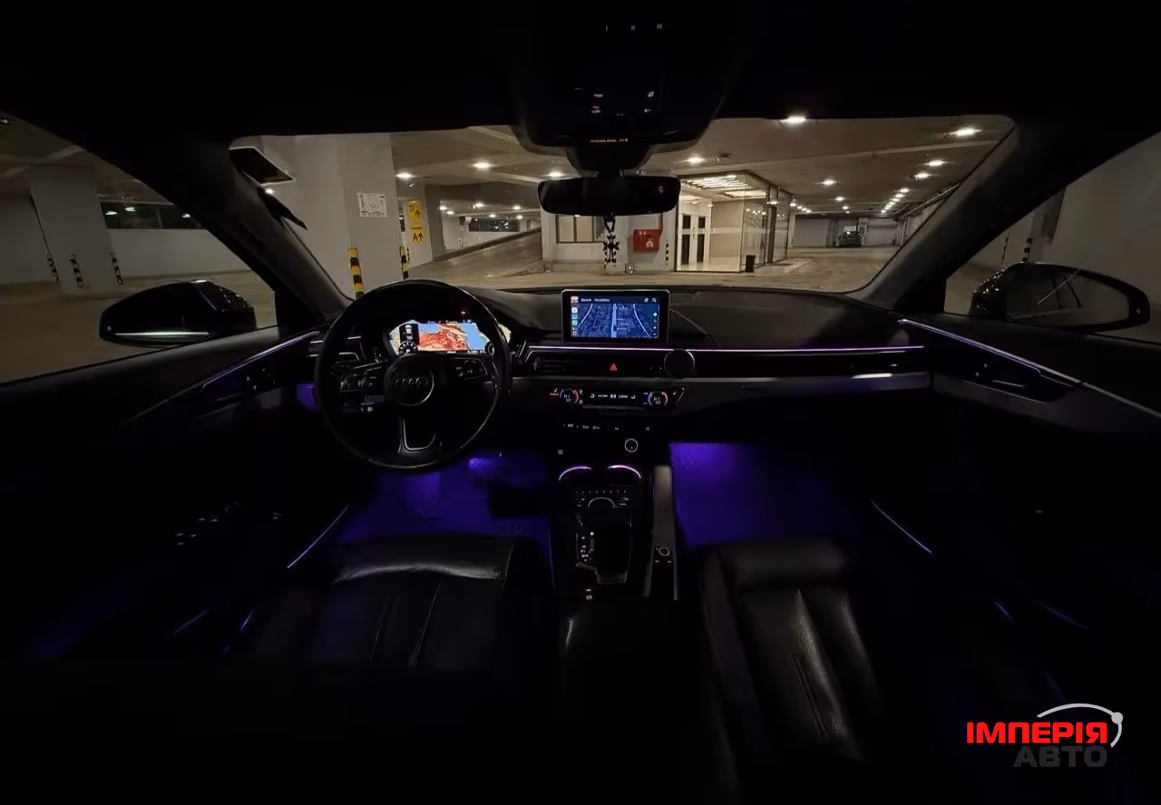 Audi A4 - фото 7