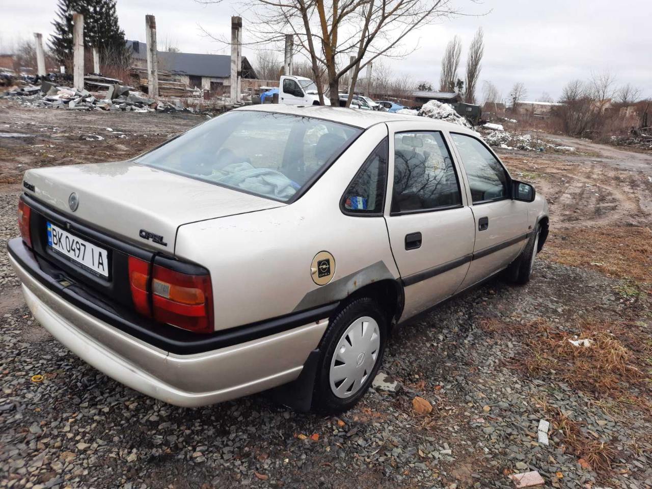 Opel Vectra - фото 8