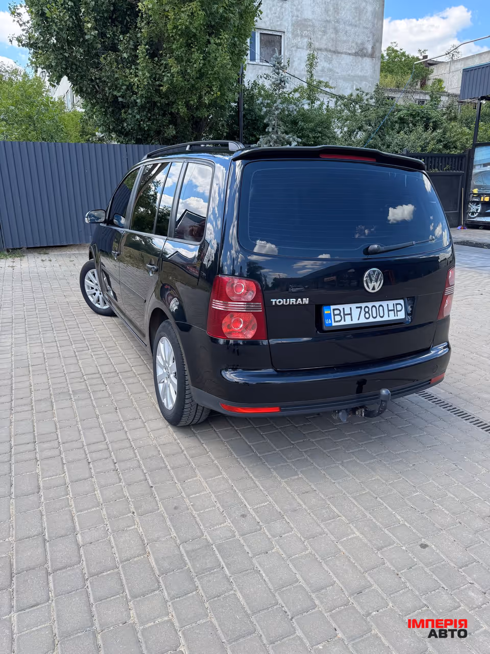 Volkswagen Touran - фото 5
