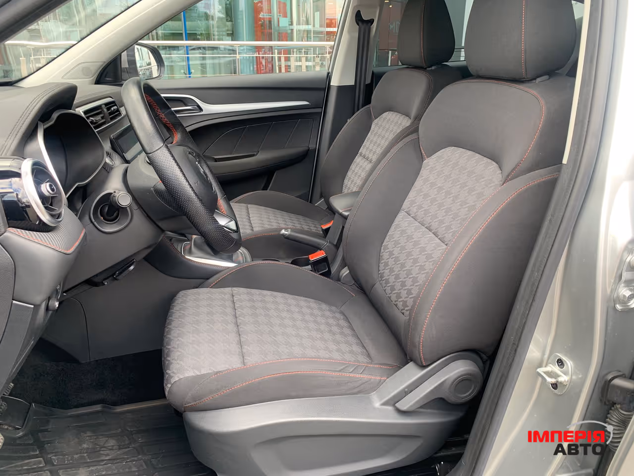 MG ZS - фото 33