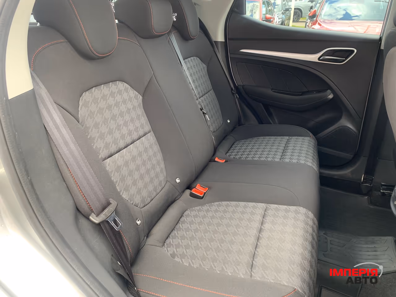 MG ZS - фото 27