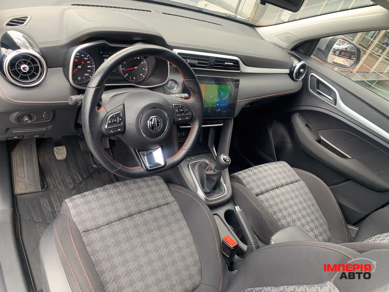 MG ZS - фото 34