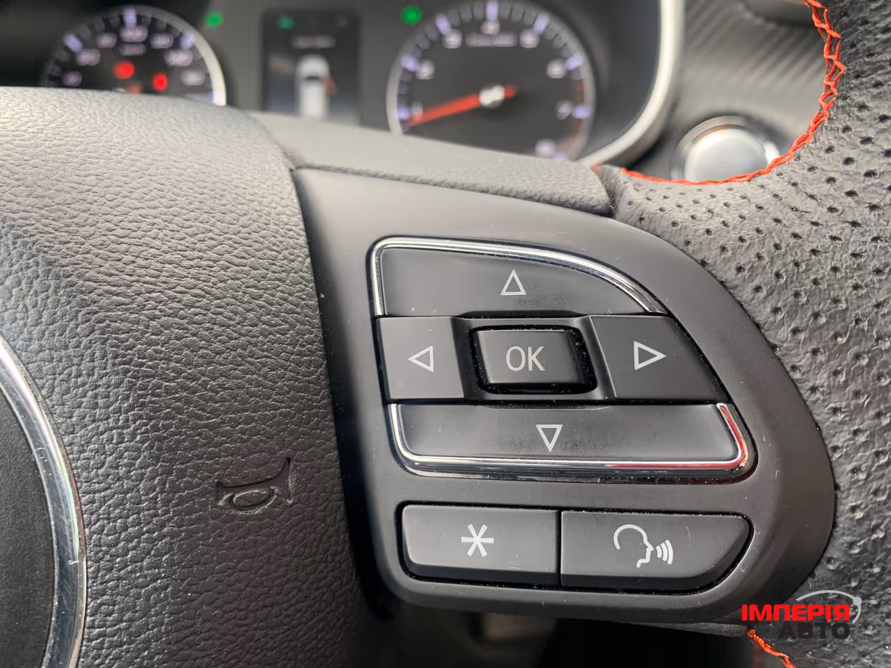 MG ZS - фото 24