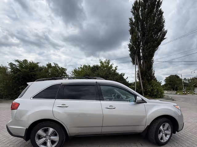 Acura MDX - фото 4