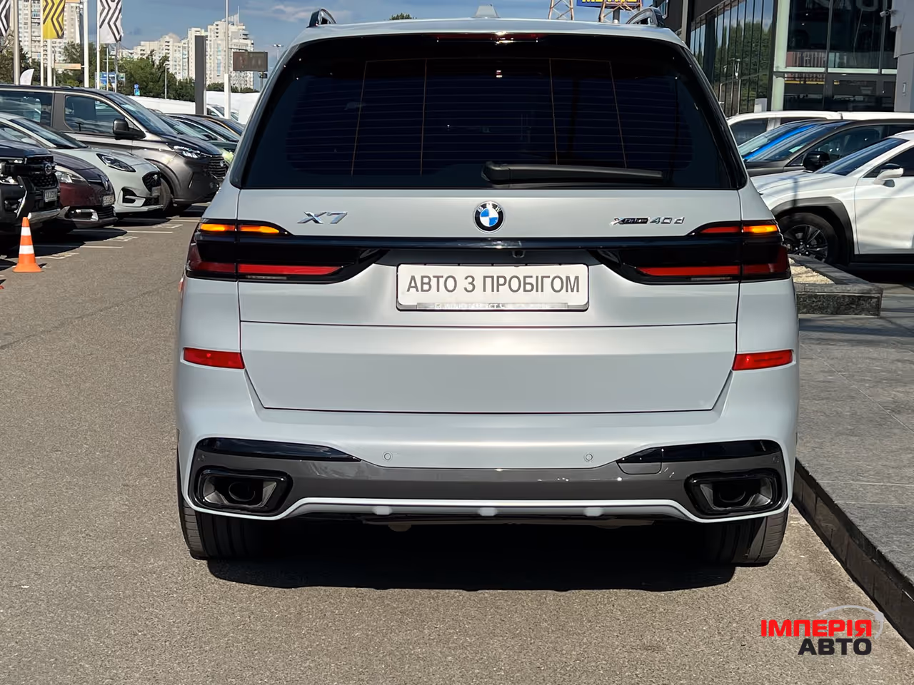 BMW X7 - фото 9