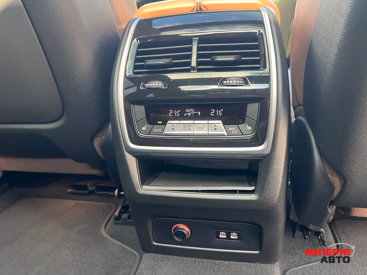 BMW X7 - фото 31