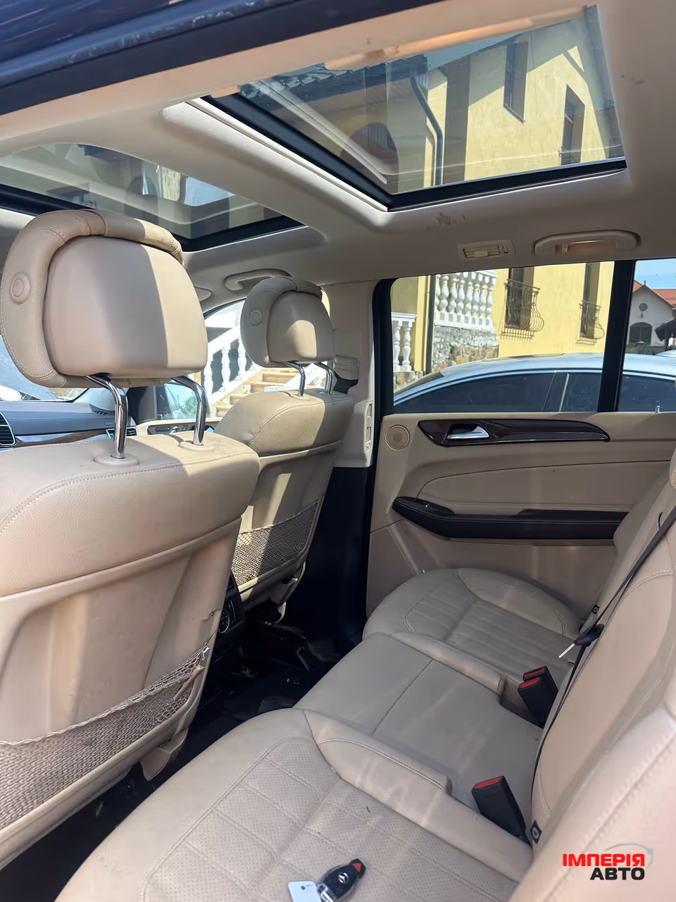 Mercedes-Benz GLS - фото 4