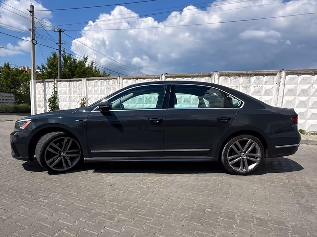 Volkswagen Passat USA/NMS - фото 3