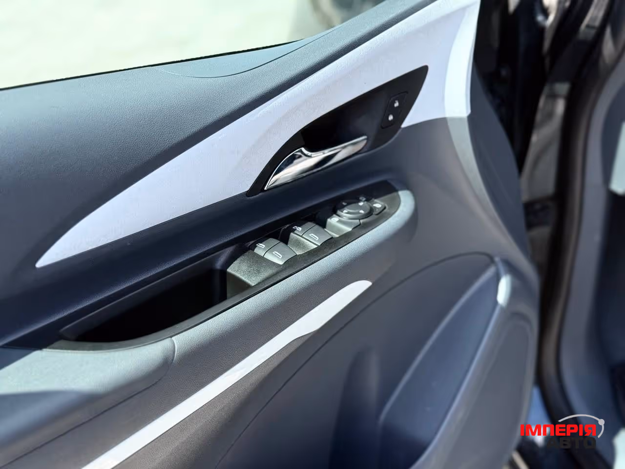 Chevrolet Bolt - фото 10