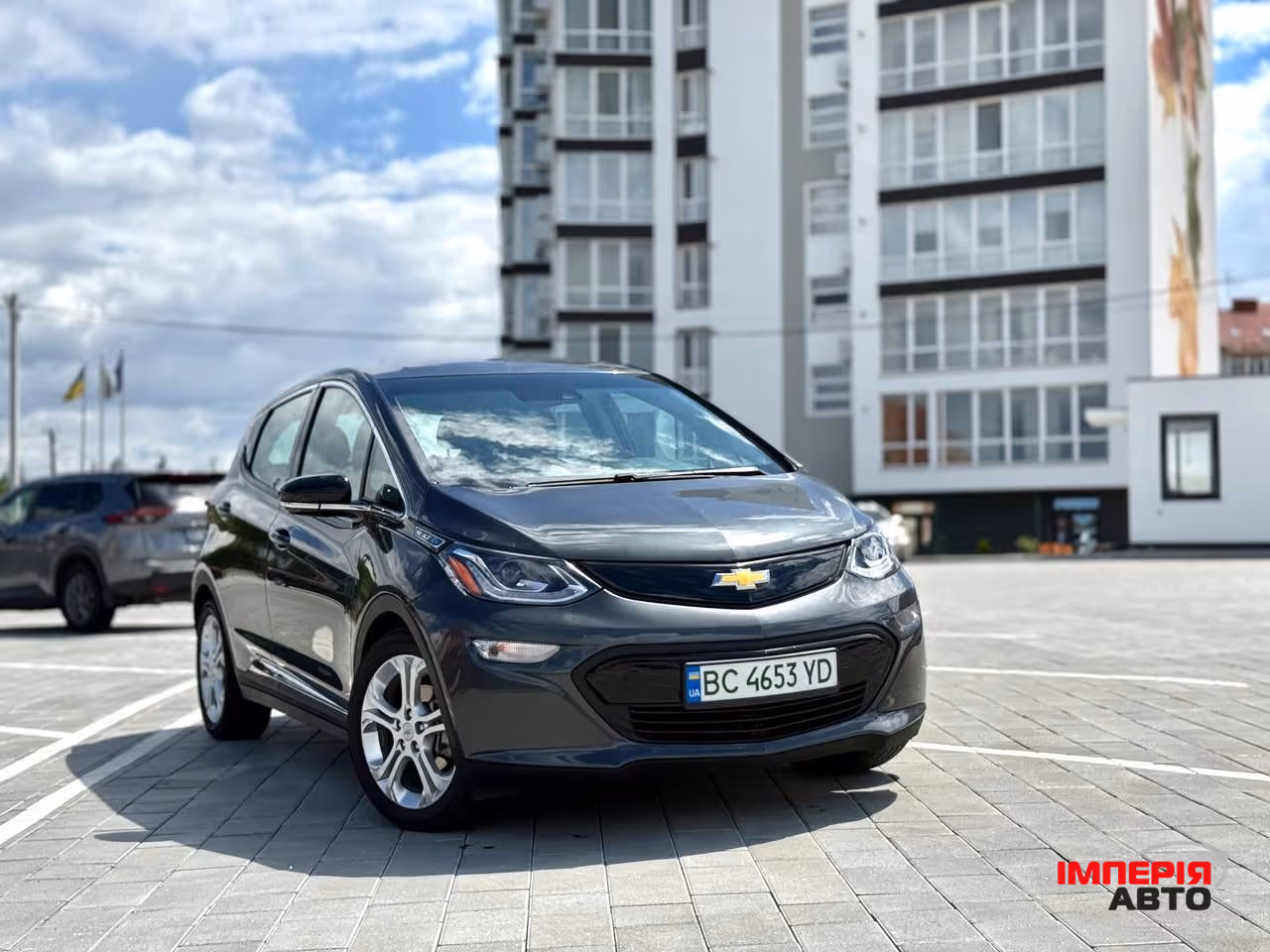 Chevrolet Bolt - фото 1