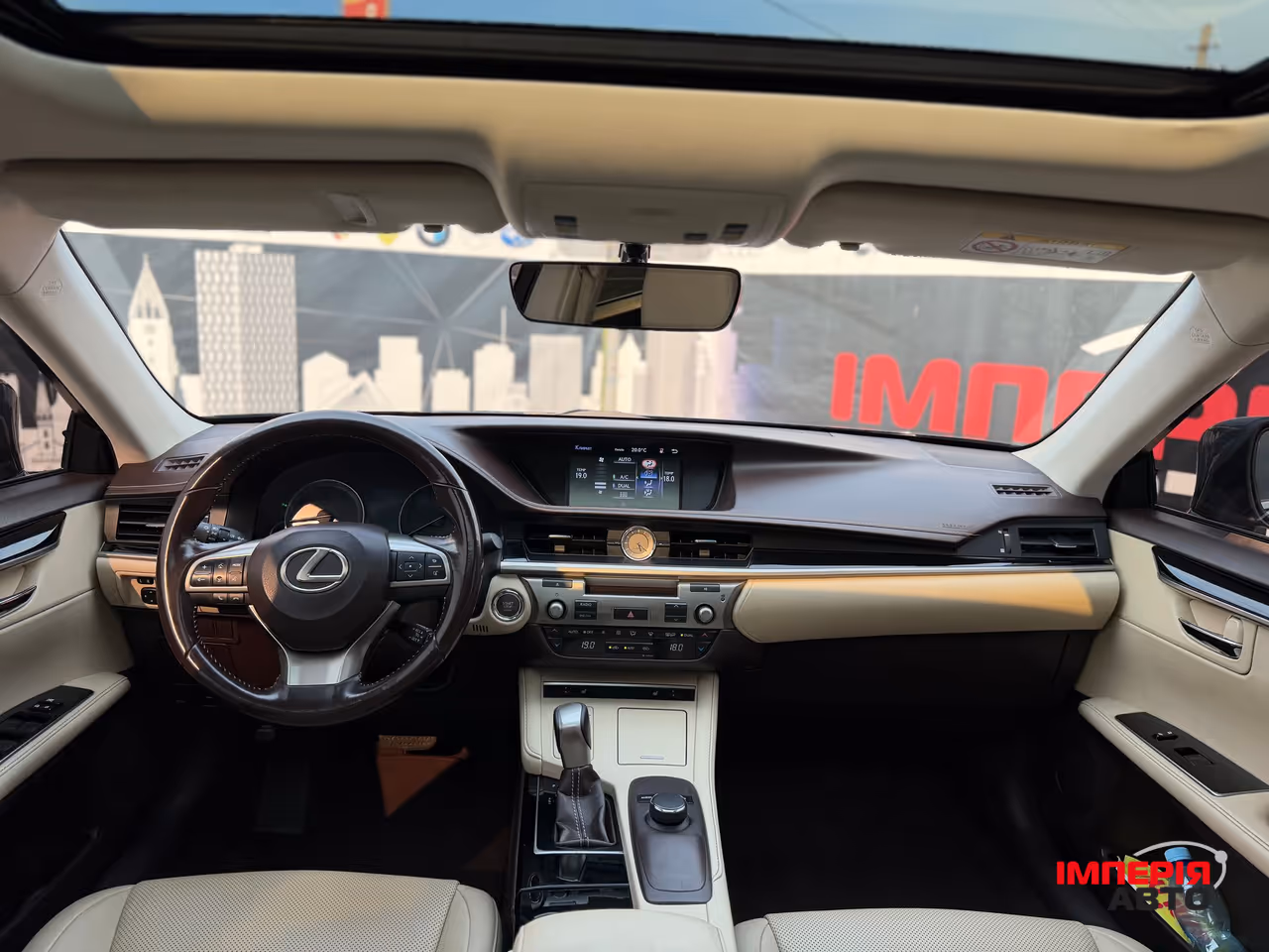 Lexus ES - фото 8