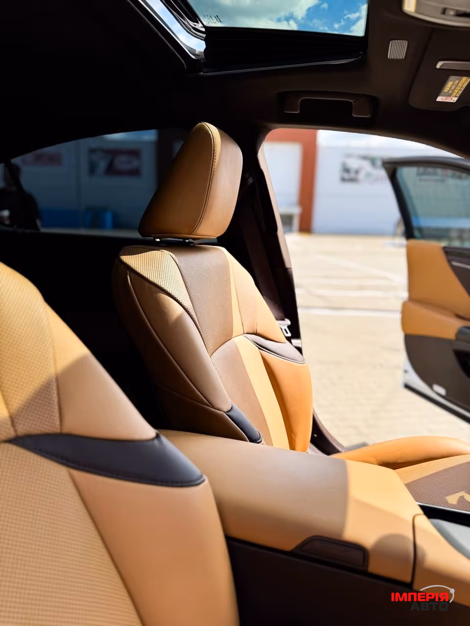 Lexus ES - фото 18
