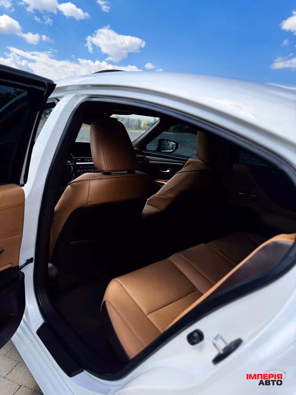 Lexus ES - фото 22
