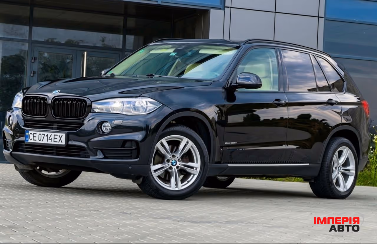 BMW X5 - фото 1