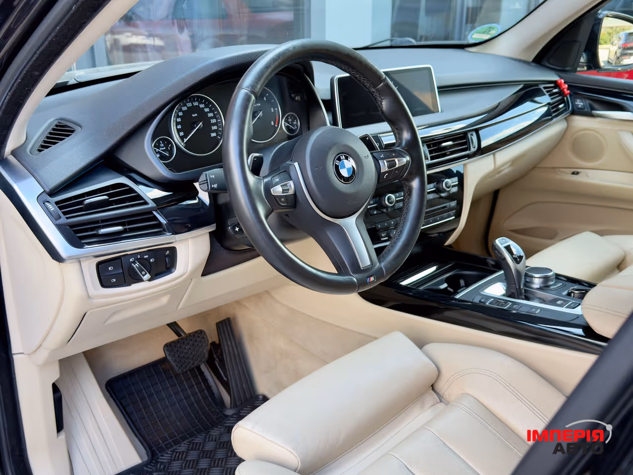 BMW X5 - фото 11