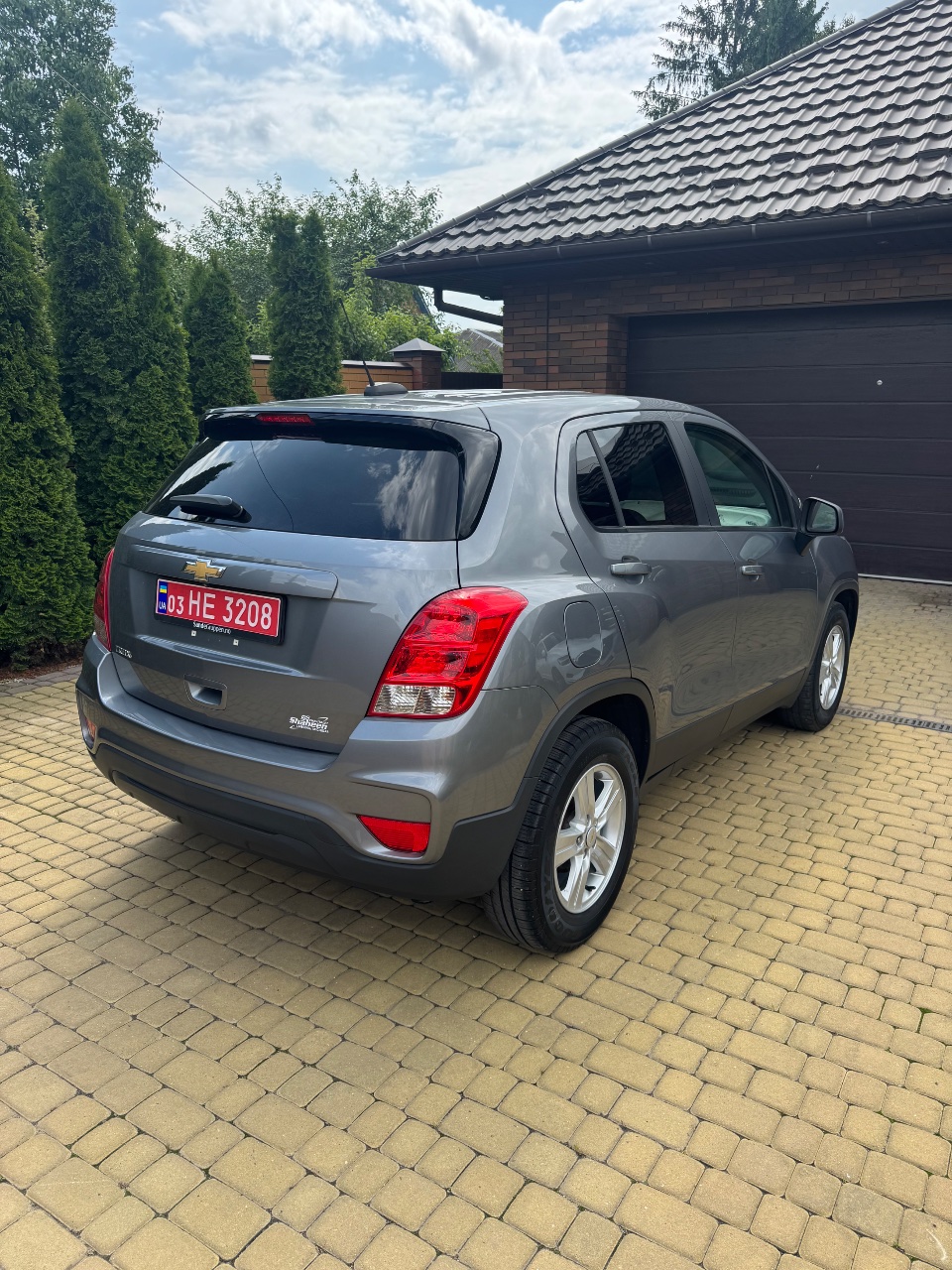 Chevrolet Trax - фото 19