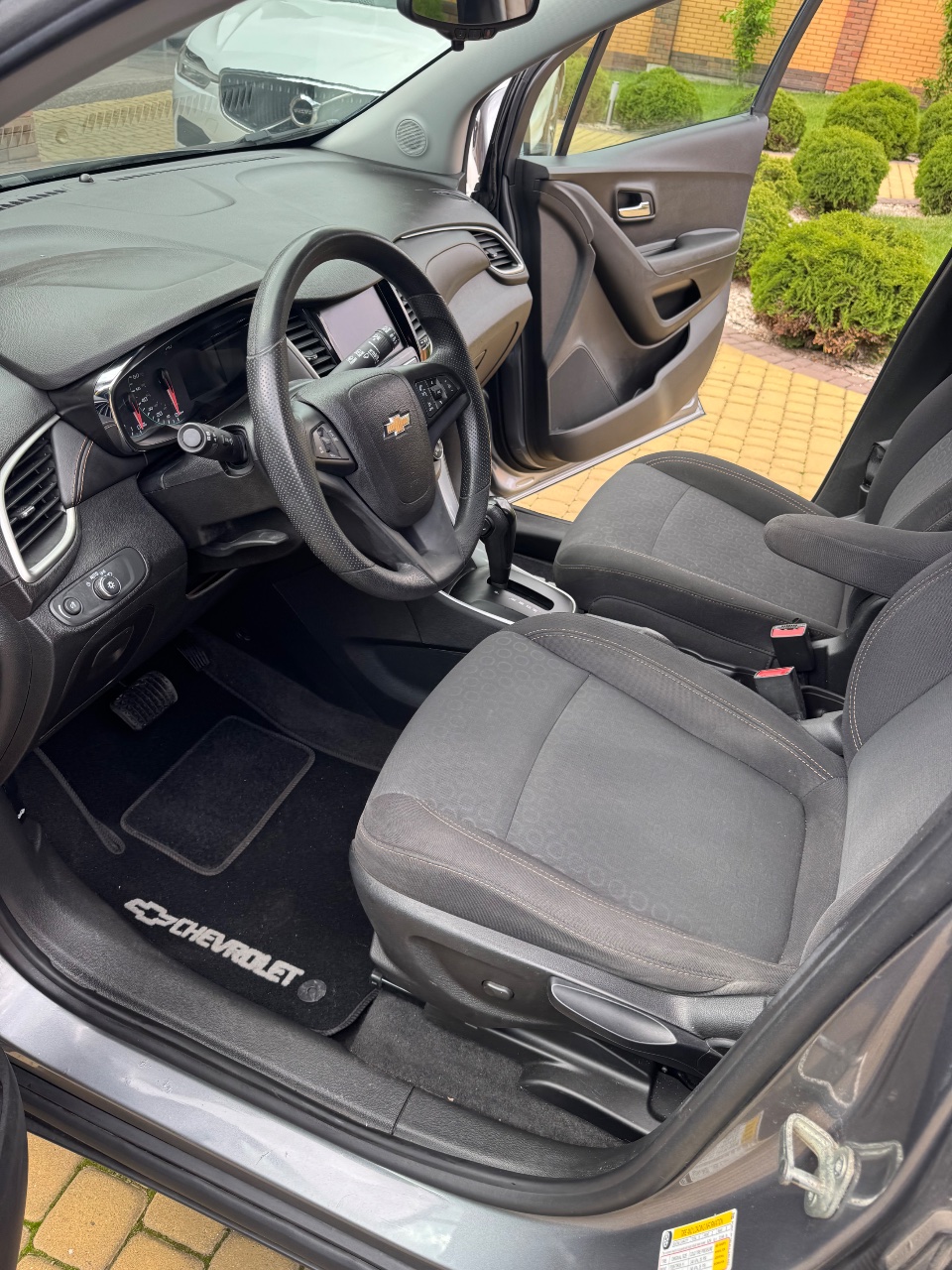 Chevrolet Trax - фото 24