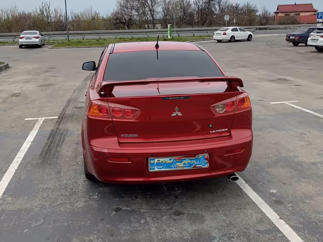 Mitsubishi Lancer - фото 3