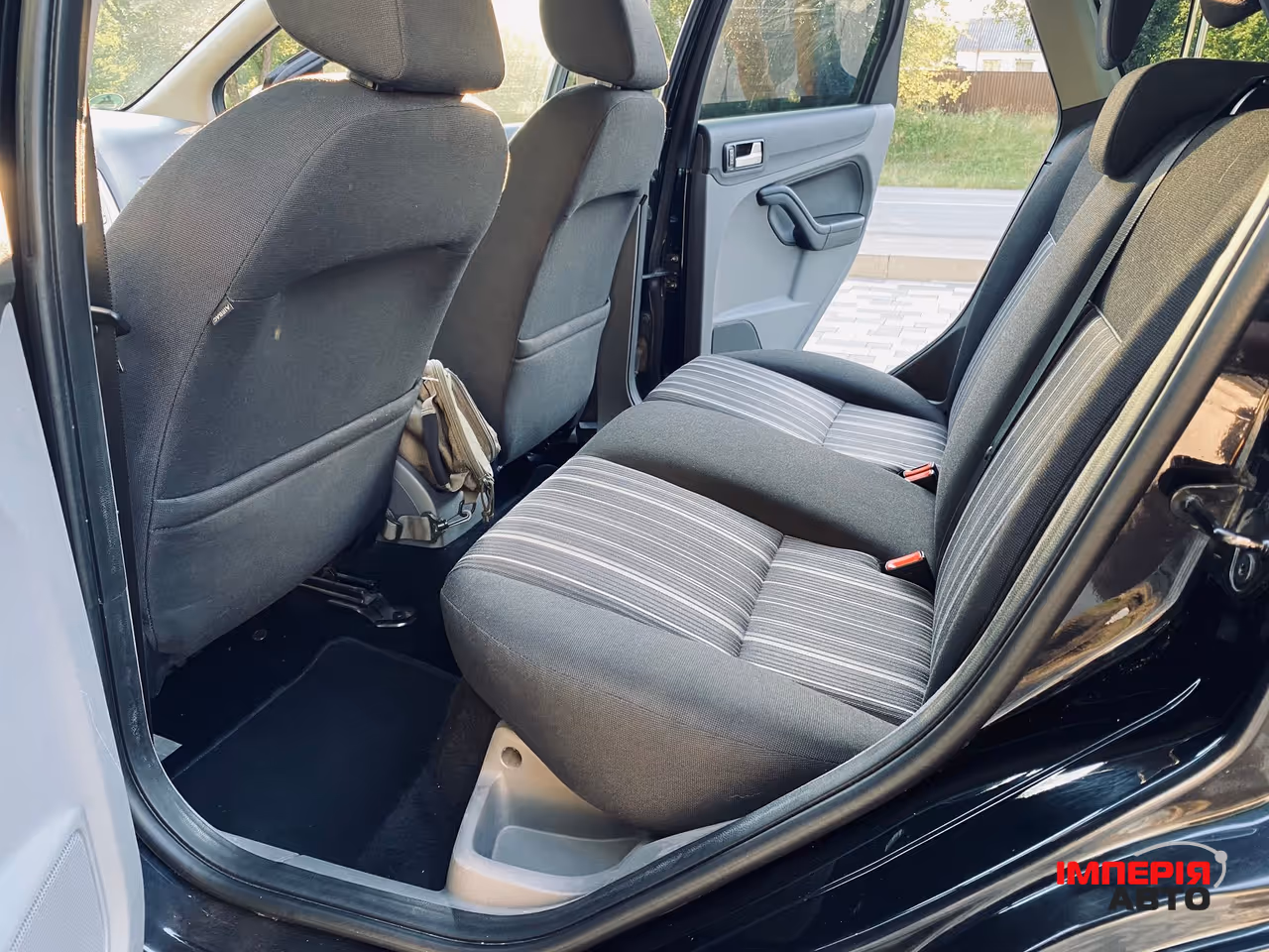 Ford Focus - фото 16