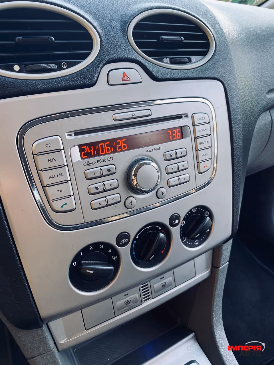 Ford Focus - фото 11