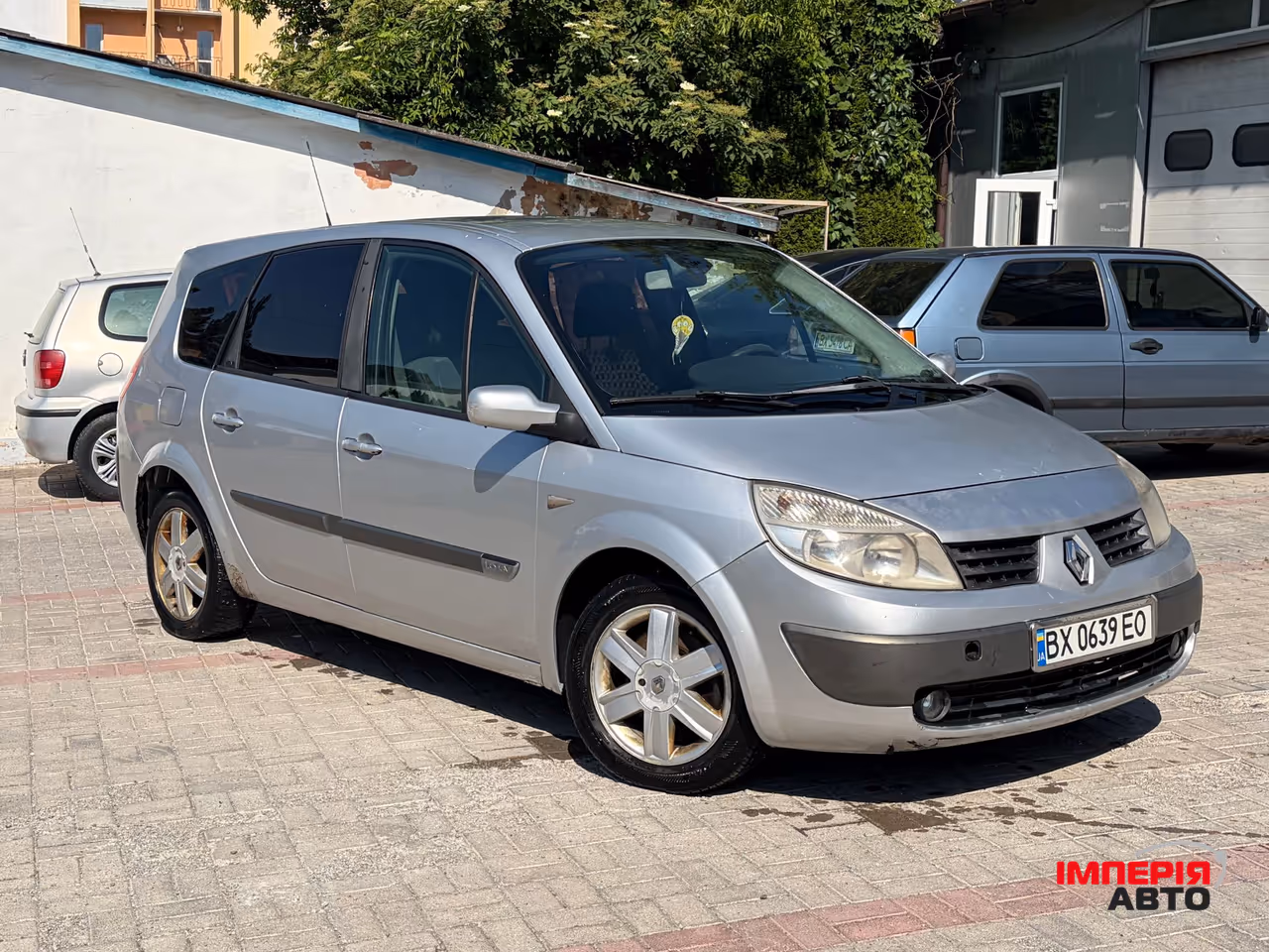 Renault Megane - фото 2
