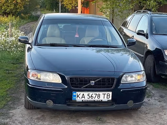 Volvo S60 - фото 4