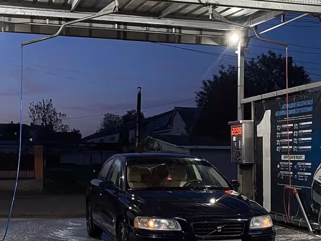 Volvo S60 - фото 3
