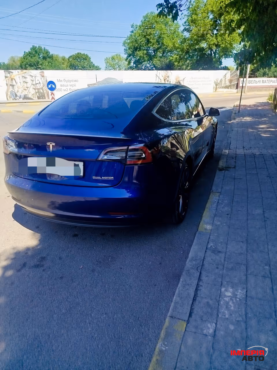 Tesla Model 3 - фото 4