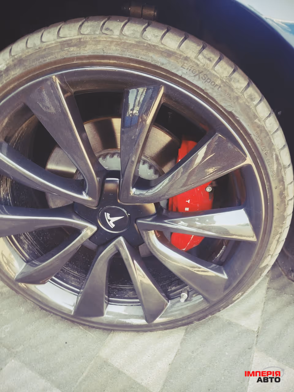 Tesla Model 3 - фото 5