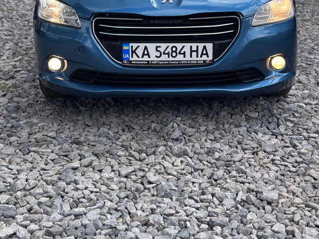 Peugeot 301 - фото 2