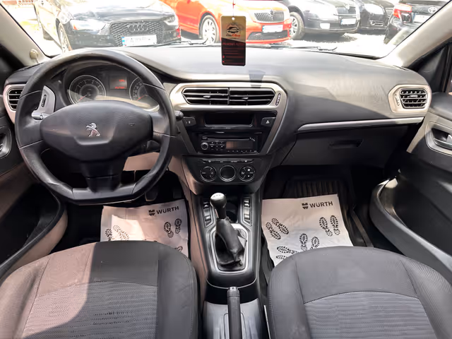 Peugeot 301 - фото 4