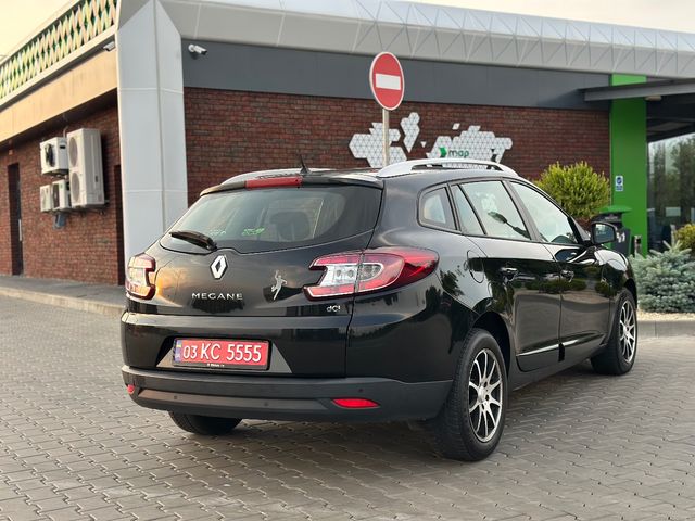 Renault Megane - фото 2
