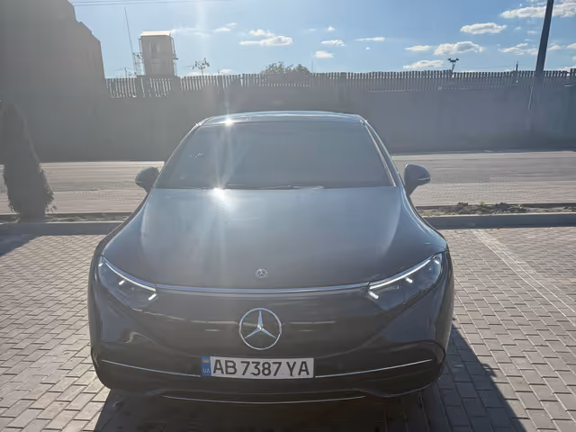 Mercedes-Benz EQS - фото 1