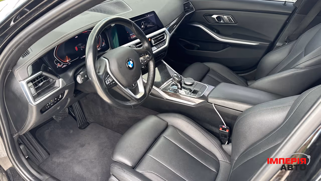 BMW 3 серії - фото 12