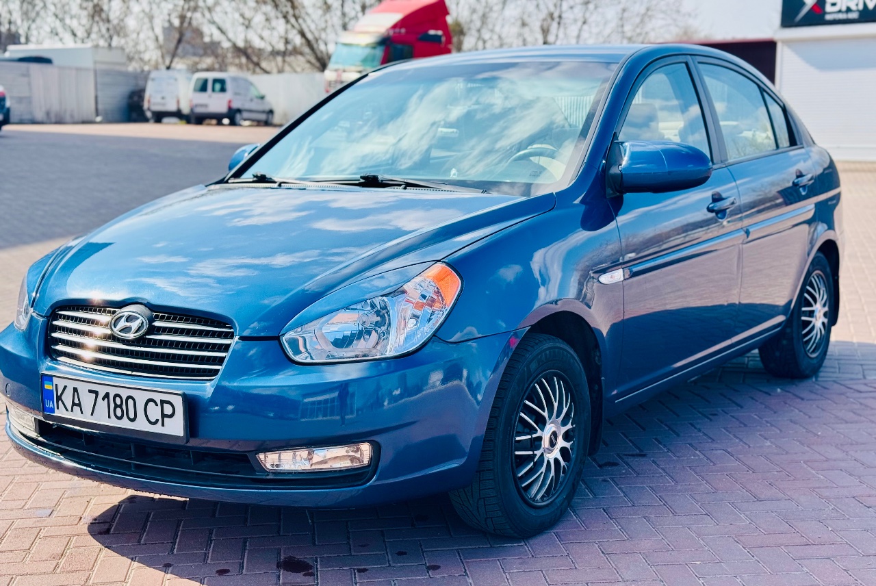 Hyundai Accent - фото 6
