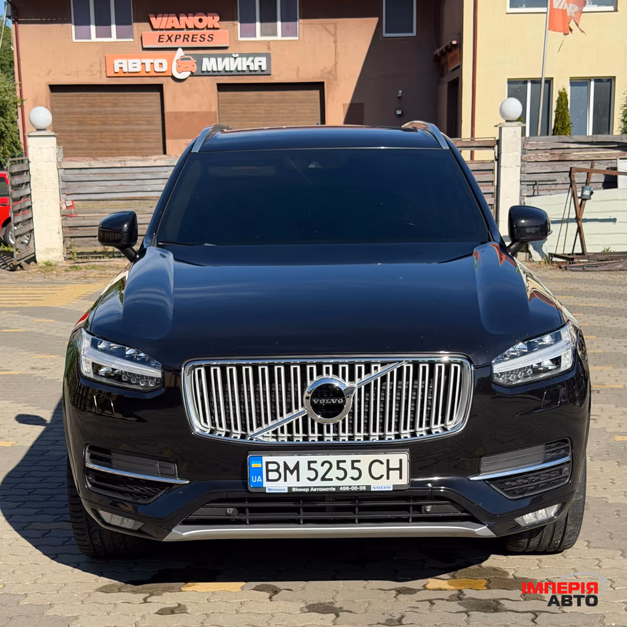 Volvo XC90 - фото 14