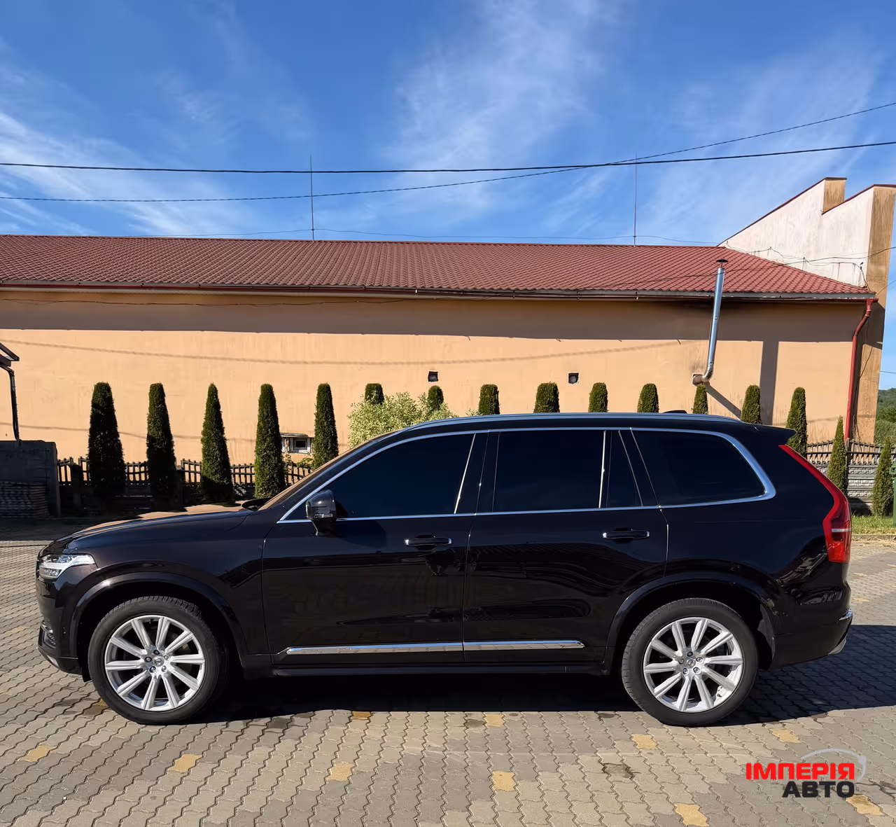 Volvo XC90 - фото 11