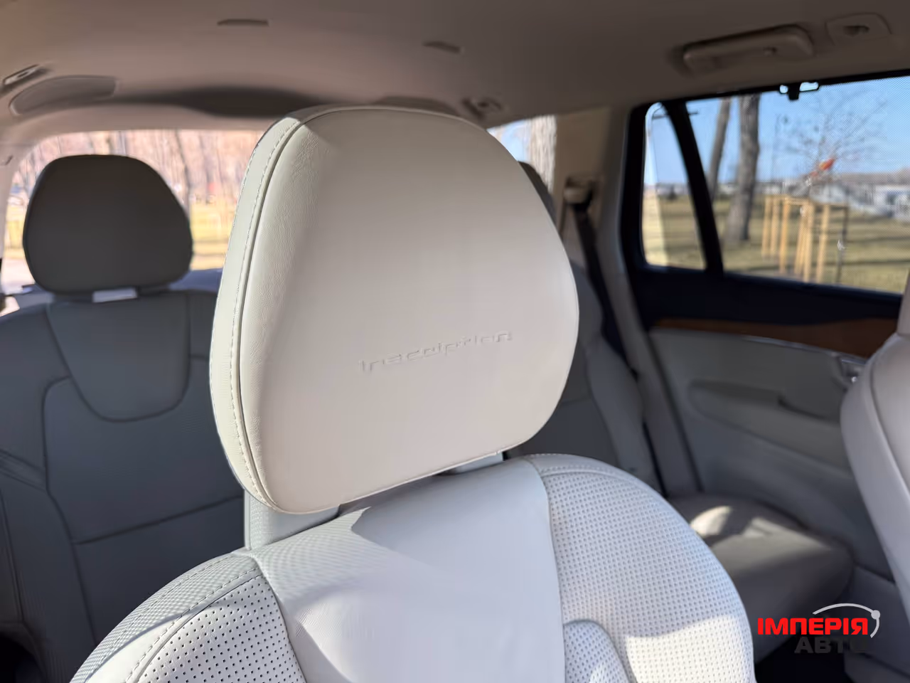Volvo XC90 - фото 38