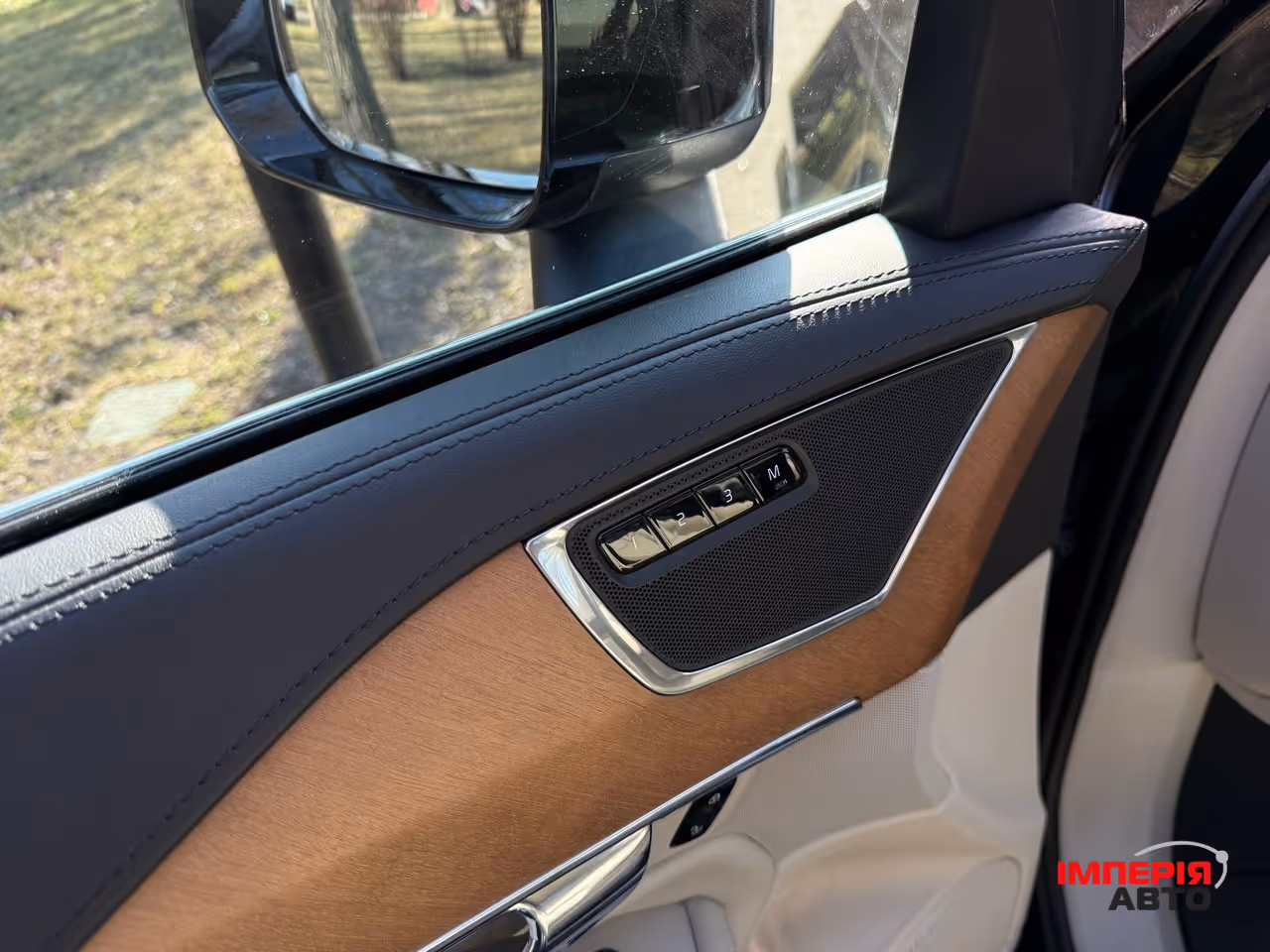 Volvo XC90 - фото 68